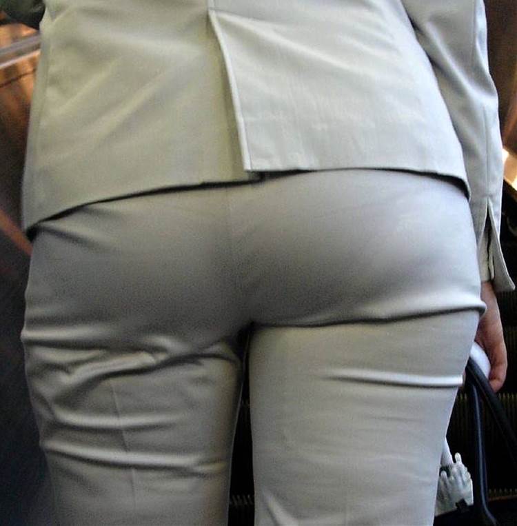 OL_パンツ_階段_エスカレーター_盗撮_エロ画像08