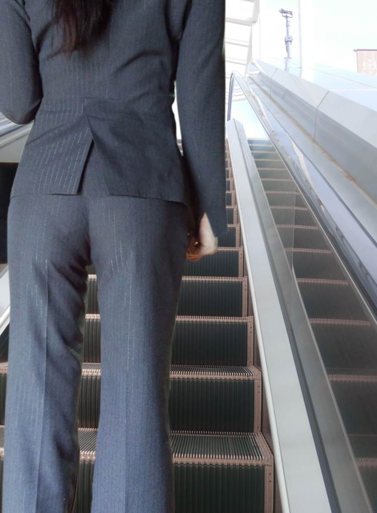 OL_パンツ_階段_エスカレーター_盗撮_エロ画像12