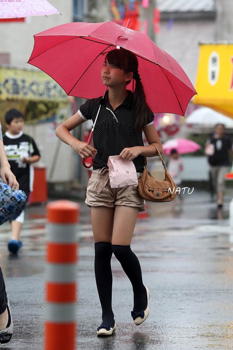 ニーソックス_絶対領域_太もも19