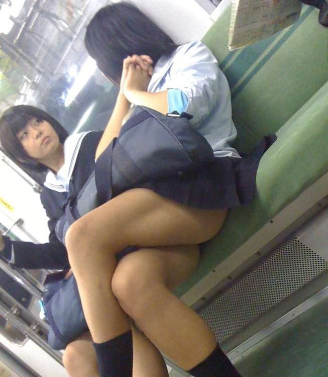 JK_太もも_足組み08