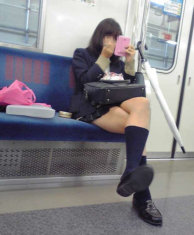 JK_太もも_足組み14