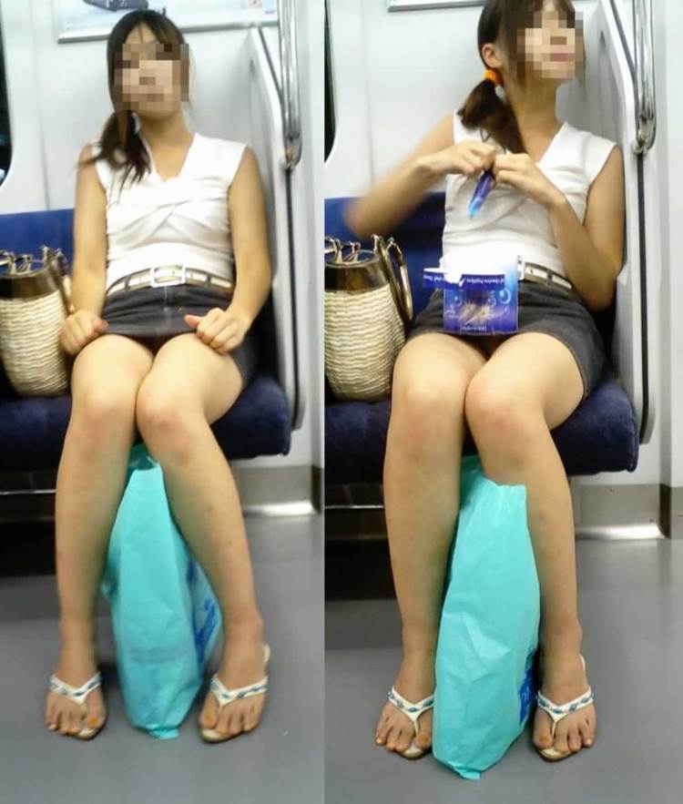 電車_盗撮_パンチラ画像22