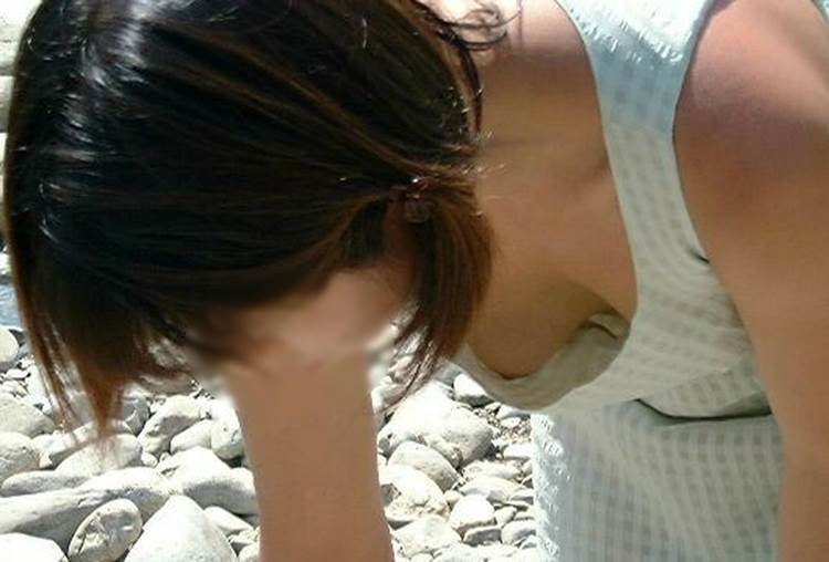 素人_胸チラ_乳首ポロリ20