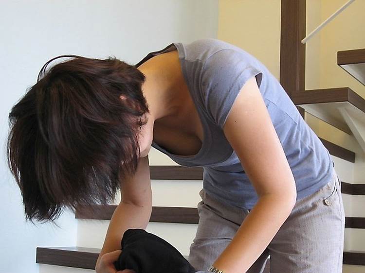 素人_胸チラ_盗撮08