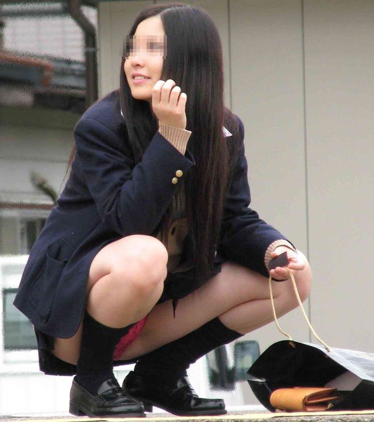 JK_座りパンチラ_街撮り盗撮画像20