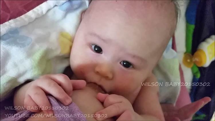 授乳_YouTube_素人動画画像12