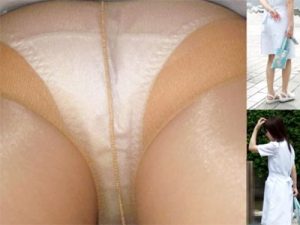 看護師を逆さ撮り盗撮