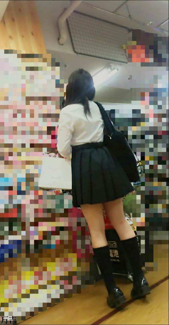 JK_街撮り_美脚生足12