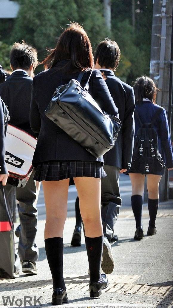 JK_街撮り_美脚生足15