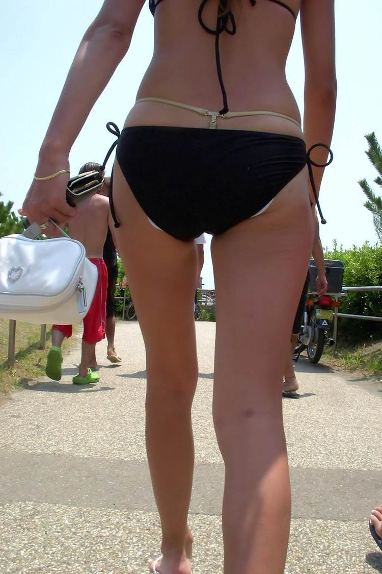 レイヤードビキニ_Tバック_ビキニギャル09