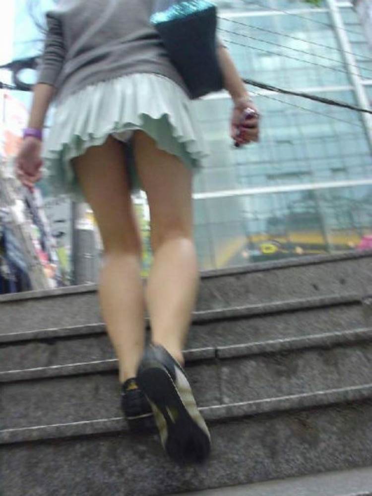 素人_ミニスカパンチラ_フルバック_盗撮19