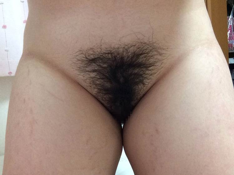 素人_マン毛_自撮り_接写_エロ画像03