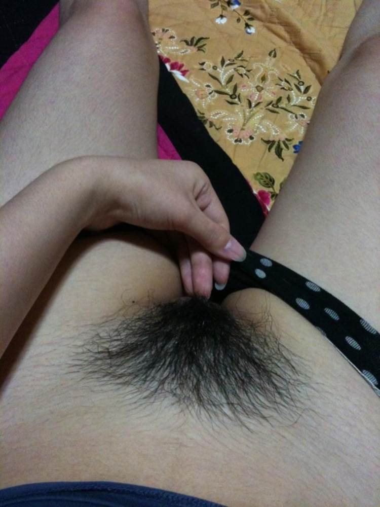 素人_マン毛_自撮り_接写_エロ画像10