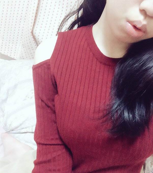 着衣巨乳_ニット_自撮り_エロ画像15