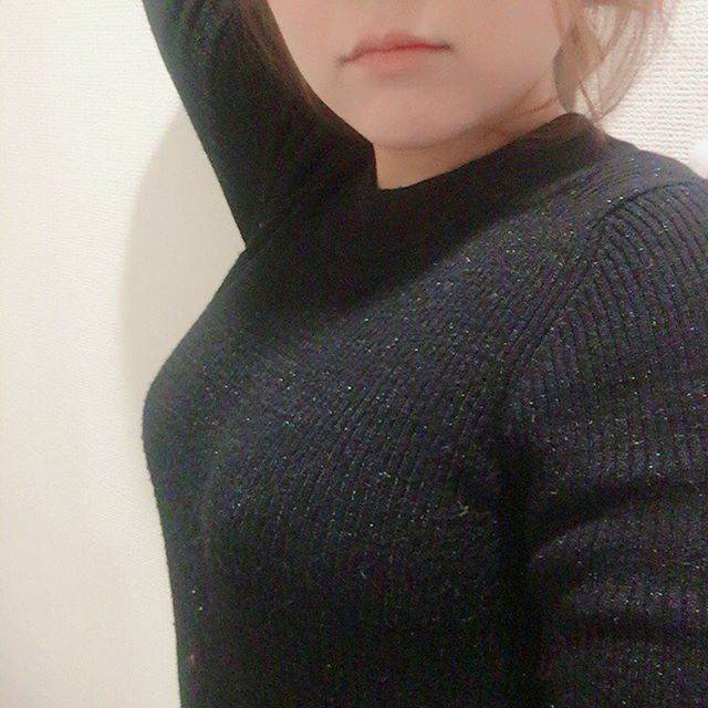 着衣巨乳_ニット_自撮り_エロ画像17