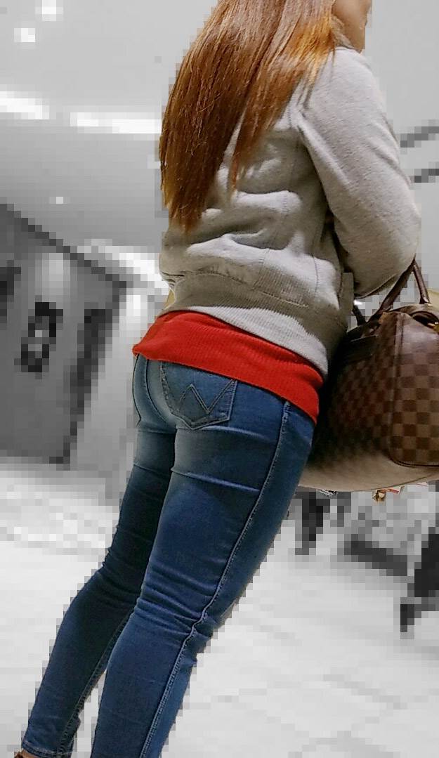 素人_デニムパンツ_街撮り_盗撮_エロ画像12