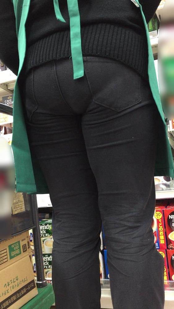 黒スキニー_素人_街撮り_盗撮_エロ画像10