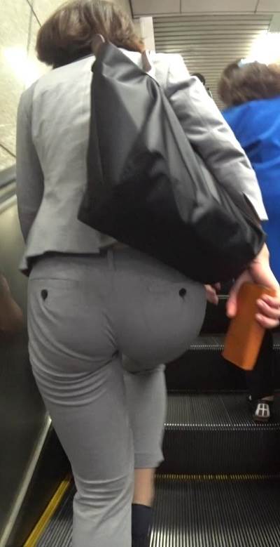 OL_パンツ_階段_エスカレーター_盗撮_エロ画像07