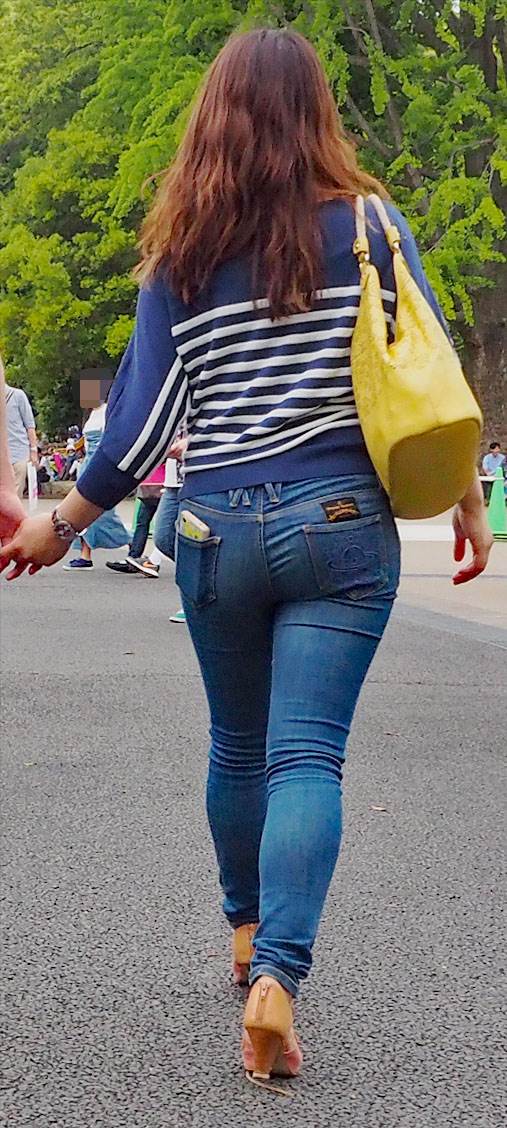 素人_大スキニー_青Gパン_盗撮_エロ画像06