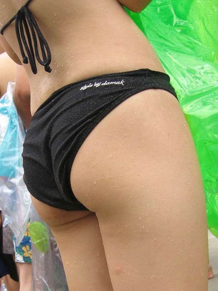 素人_水着_ハミ尻_接写_盗撮_エロ画像09