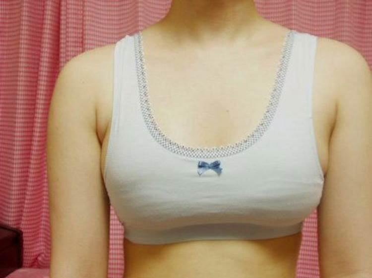 スポーツブラ_素人_自撮り_エロ画像06