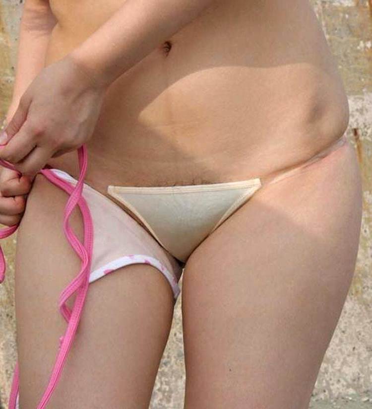 素人_水着透け_マン毛_エロ画像20