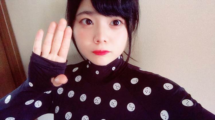 ZOZOスーツ_自撮り_エロ画像03