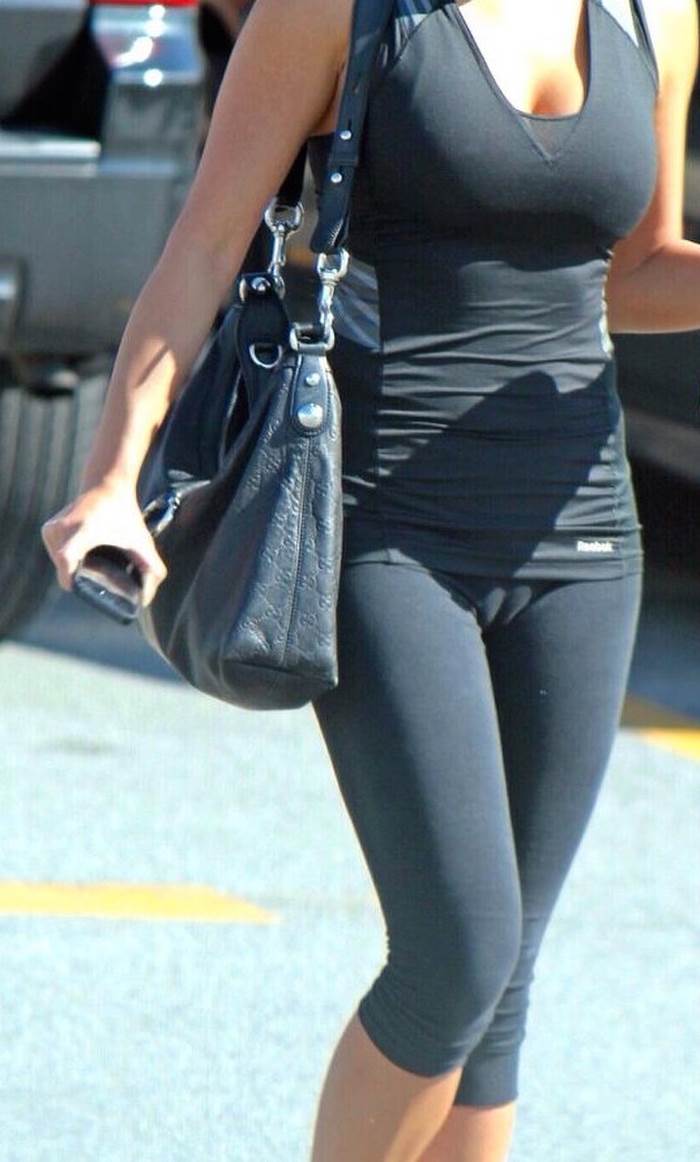 スパッツ_レギンス_街撮り盗撮_エロ画像19