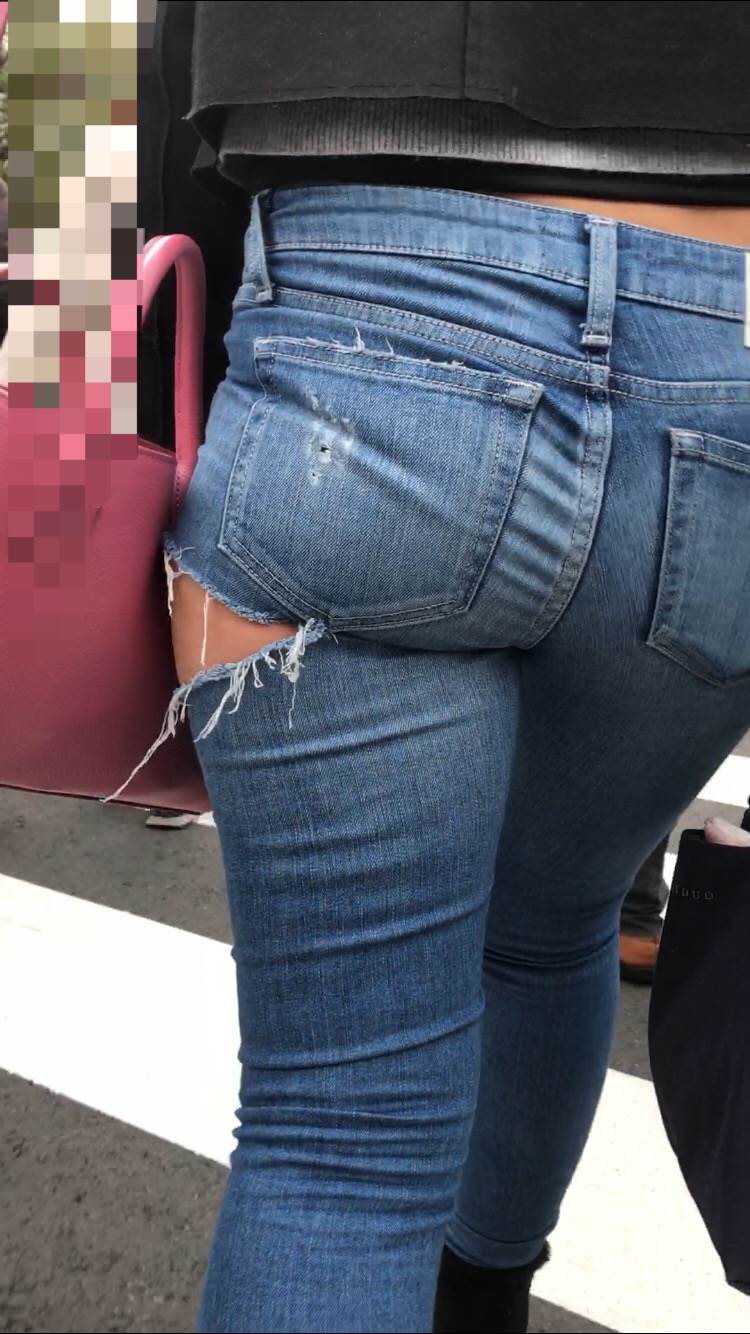 デニム_ジーパン_街撮り_盗撮_エロ画像10