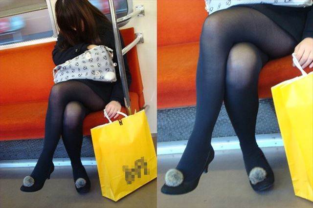 素人_黒パンスト_足組み_電車盗撮_エロ画像18
