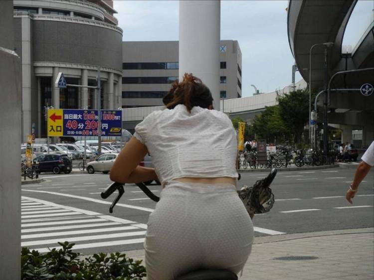 自転車_尻_盗撮_街撮り_エロ画像19