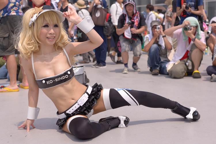 コスプレ_パンチラ_盗撮_エロ画像19